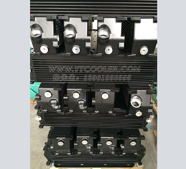 ���̰���